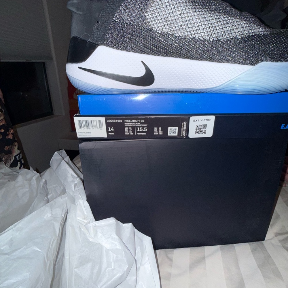 Nike Adapt BB 2.0 in Black and White